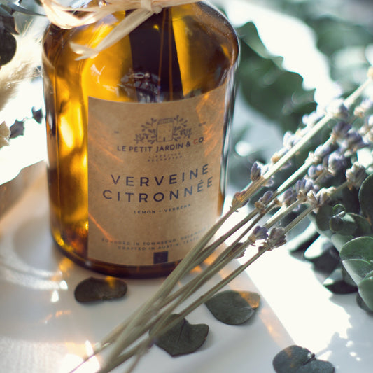 Reed Diffusers vs. Candles: The Better Gift (Here’s Why)